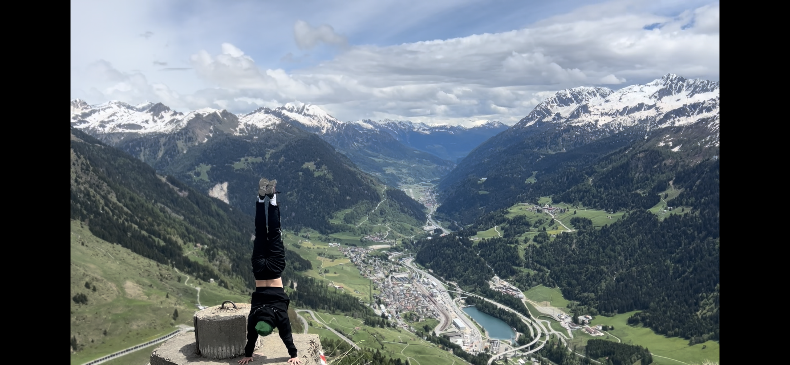 Calishtenics Handstand View